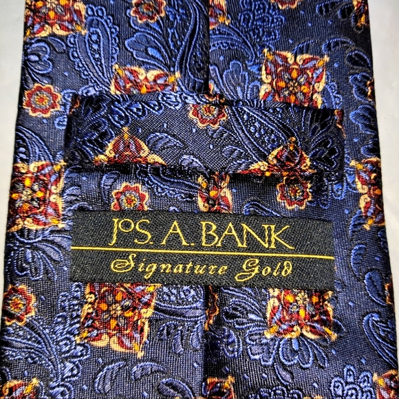 Jos. A. Bank Signature Gold 💯 Silk Necktie 57-60"/3.5" Blue/Gold Floral Paisley - Picture 3 of 9